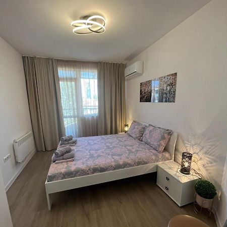Magnolia Apartment Varna Exteriör bild