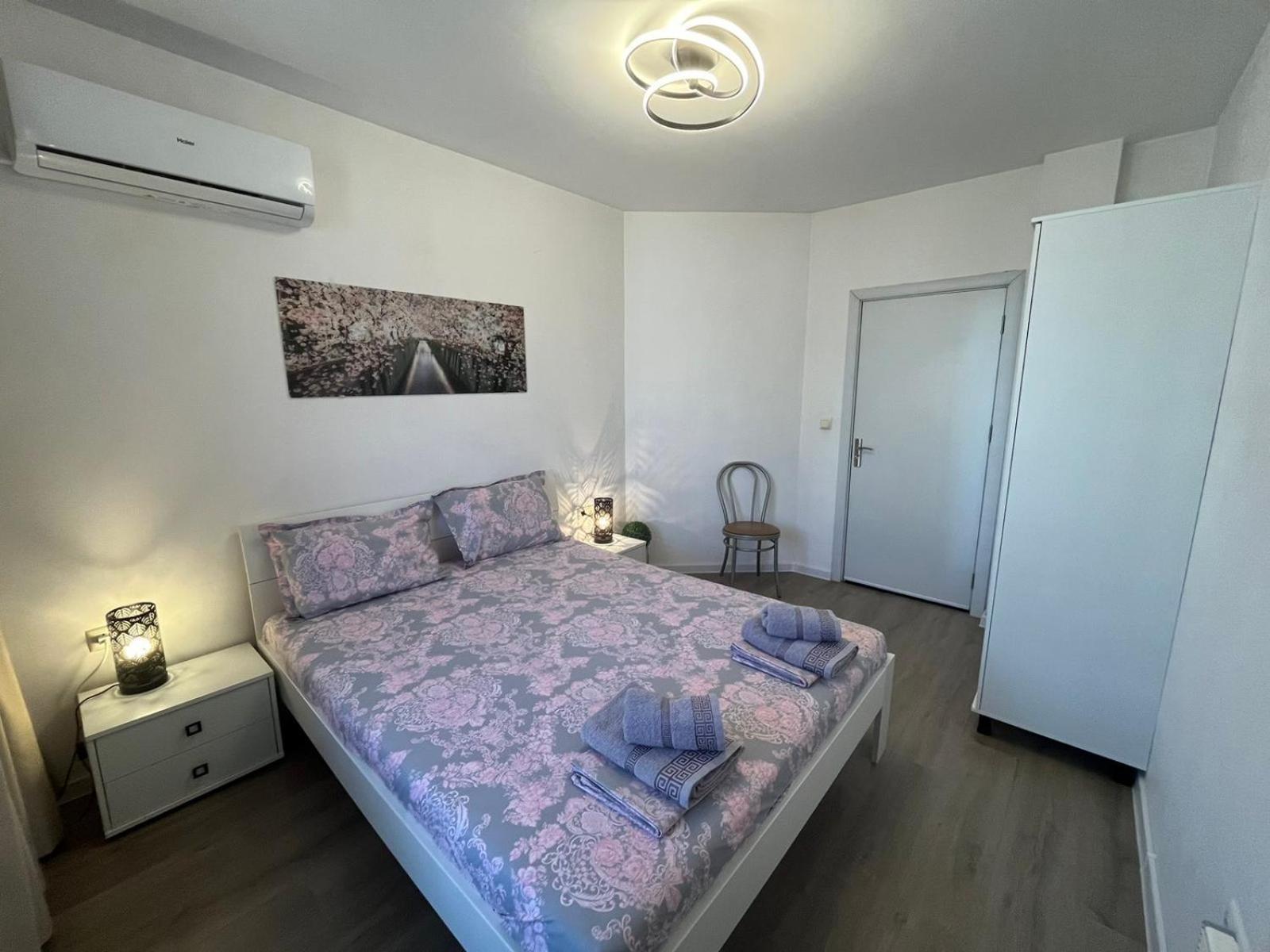 Magnolia Apartment Varna Exteriör bild